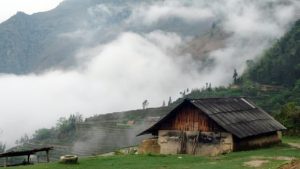 Cảnh đẹp mơ màng trên đỉnh Tây Côn Lĩnh