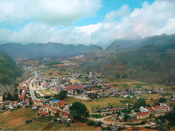Thị trấn Pác Miầu
