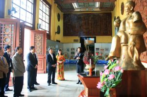 Gian long trọng ơt bảo tàng văn hóa các dan tộc