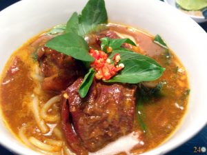 Bún bò cay ở Bến Tre luôn được nhiều người yêu thích
