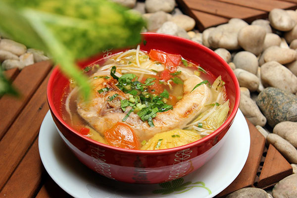 Canh chua cá ngát