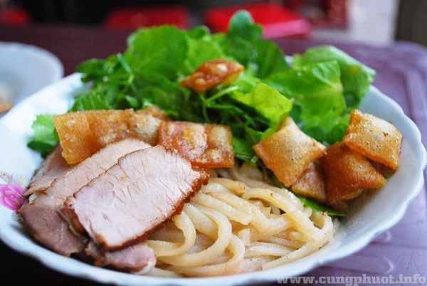 Cao lầu Hội An
