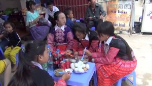 Những cuộc vui khi đi chợ tình Mộc Châu