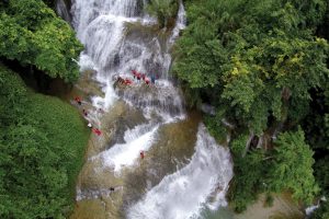 Cửu Thác Tú Sơn nhìn từ trên cao
