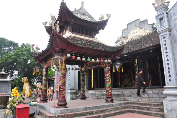 Link Mobile Đăng Ký Tải App Jun88.com 2026 quảng ninh Đền Cửa Ông thờ hưng nhượng đại vương Trần Quốc Toản