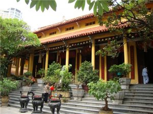 Đền Lãnh Giang thờ ba vị tướng thời Hùng Vương
