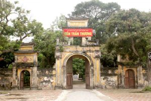 Đền thờ Quốc Công Tiết Chế Trần Hưng Đạo Vương Trần Quốc Tuấn.