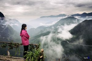 Đứng trên đèo ta cảm nhận được sự giao thoa giữa đất và trời,cảm giác tuyệt vời vô cùng