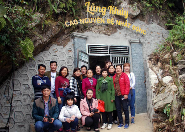Của vào động Lùng Khúy