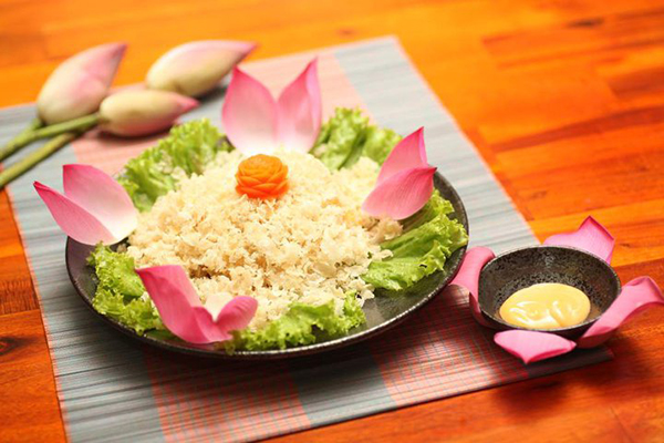 Huế luôn biết cách để người khác yêu, ngay từ món cơm chay