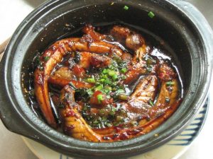 Cá bống thác kho riềng ăn với cơm là ngon nhất- đây là đặc sản của vùng Đắk Lắk