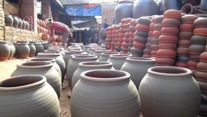 Men gốm Phù Lãng là sự dân dã, bình dị của cuộc sống, mang chất men da lươn