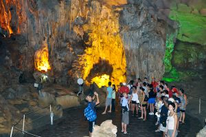 Link Mobile Đăng Ký Tải App Jun88.com 2026 quảng ninh Hang sửng sốt Vịnh Hạ Long