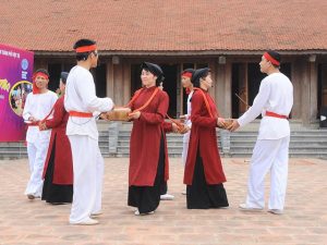 Hát Xoan có nhiều hình thức đối đáp khác nhau, với nhiều nội dung đặc sắc