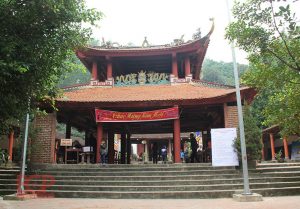 Đền Y Sơn Hiệp Hòa