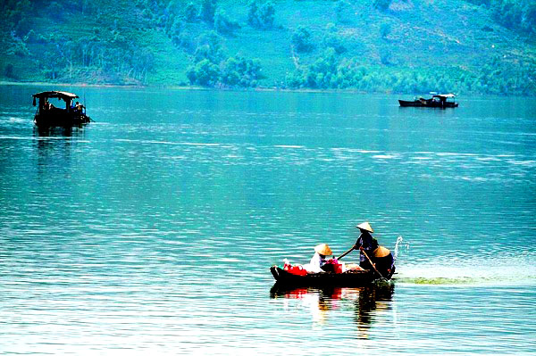 Một nét bình yên ở hồ Núi Cốc