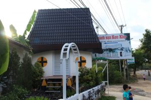 Khách sạn Kon Klor
