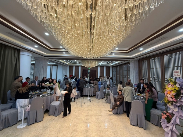 Các khách mời cùng khai tiệc lễ kỷ niệm 10 năm Jun8884 đăng ký tài khoản Nghệ An