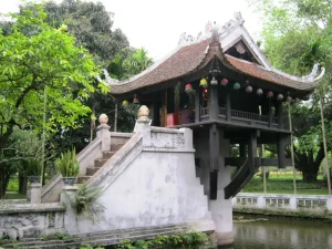 Chùa Một Cột – Đóa sen nghìn năm tuổi giữa lòng thủ đô. @panoramio.com
