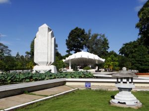 Lăng cụ phó bảng Nguyễn Sinh Sắc hài hòa với thiên nhiên