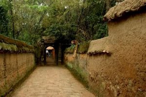 Những ngõ nhỏ dài hun hút thích thú 