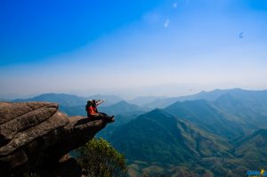du lích sơn la Lúc không có mây, Pha luông trập trùng núi