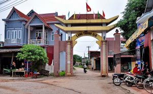 Cổng làng ở huyện Lục Nam