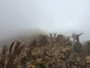 Những ngày đông,Lùng Cúng mờ sương, ảo ảo