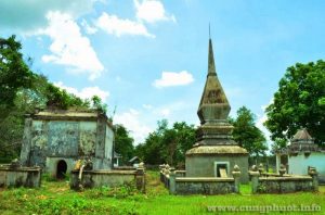 Mộ vua săn bắt voi là điểm đến để tìm hiểu vă hóa,lịch sử buôn Đôn