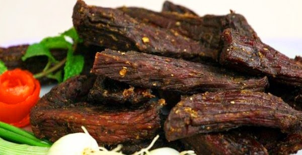 Thịt trâu gác bếp Mộc Châu
