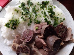 Bánh hỏi lòng heo được ưa chuộng khắp cả vùng Ninh Thuận 