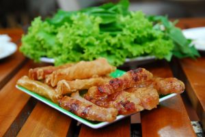 Hấp dẫn nem nướng cái răng đặc sản ẩm thực Cần Thơ