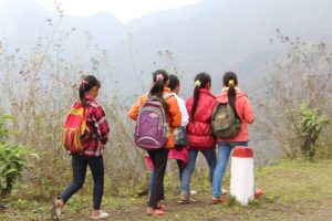 Pắc Nặm chủ yếu là đồi núi cao hiểm trở, nơi những người dân tộc thiểu số sinh sống