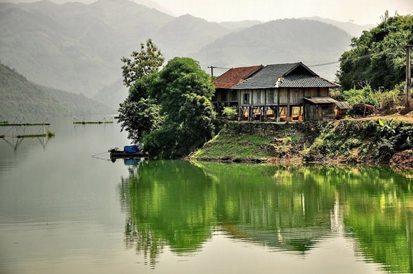 Hồ dông Đà phù Yên