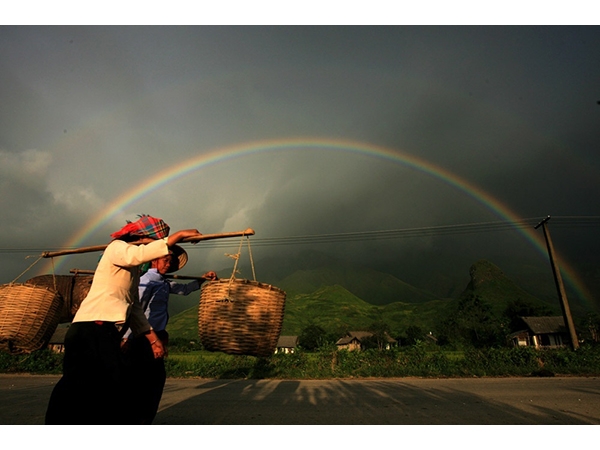 Ánh cầu vồng nơi bản làng Pú Đao