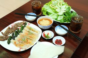 Ram thịt nướng ngất ngây tình du khách