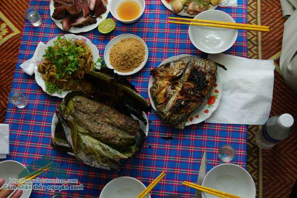 Những món ngon ở rừng thông bản Áng