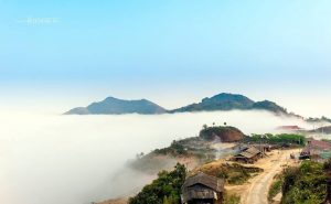Jiun88 mobile mới nhất yên bái Mây bồng lan lên tận đỉnh núi, tưởng chừng như có thể gói mây vào túi áo mang về