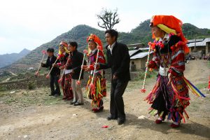 chơi tết người Lô Lô