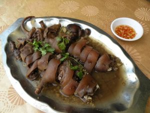 Món thịt dúi đặc sản huyện Yên Thủy
