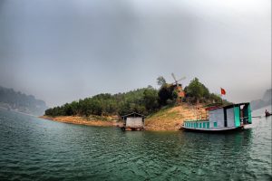 Một hòn đảo đẹp ở Thung Nai