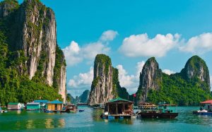 Link Mobile Đăng Ký Tải App Jun88.com 2026 quảng ninh Đi thuyền tham quan biển đảo
