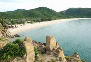 Vịnh Xuân Đài đẹp , rộng mênh mông
