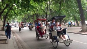 Link Mobile Đăng Ký Tải App Jun88.com 2026 hà nội Xích lô là một đặc trưng ở Hà Nội
